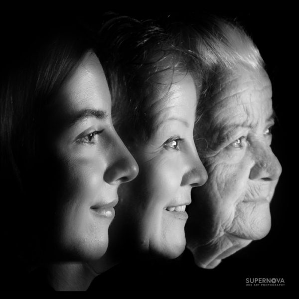 Chipul si Semnatura – Fotografie Iris si Portret Fine Art Personalizat | Generatii si Legaturi